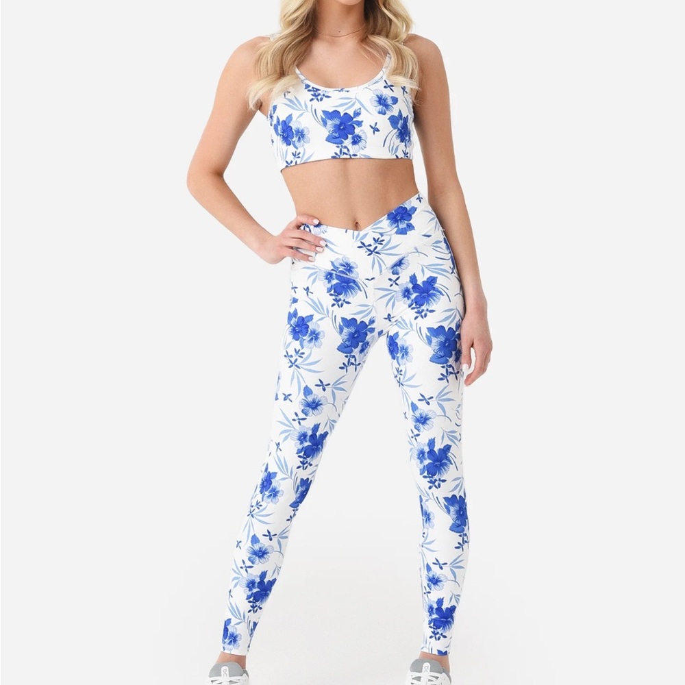 NWT LOVESHACKFANCY Adries Legging and Ornice bra in strong current set